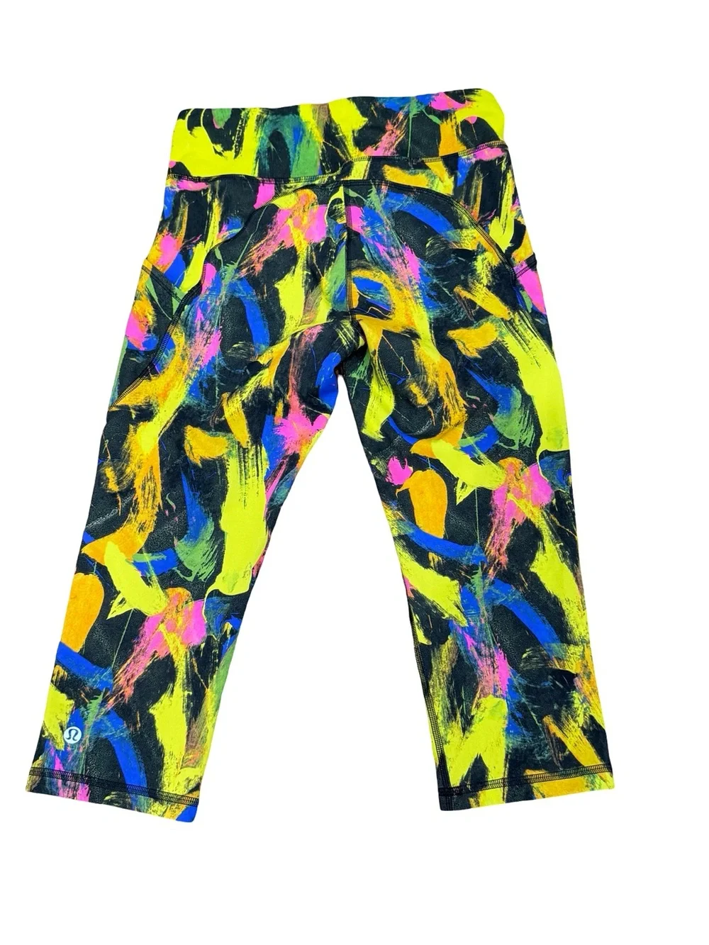 ✨ Lululemon Invigorate High-Rise‎ Crop 17